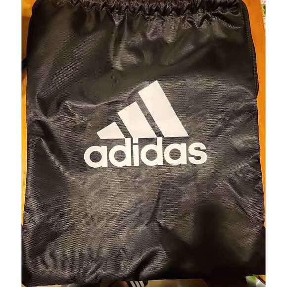 Adidas Drawstring Bag Gym Bag Black & White 3 stripes Nice - Picture 6 of 13